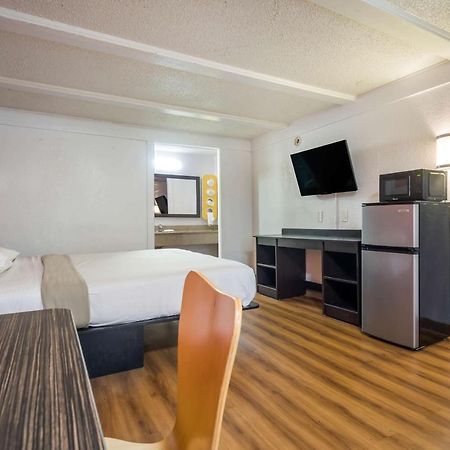 Motel 6-Fort Myers, Fl Норт-Форт-Майерс Экстерьер фото