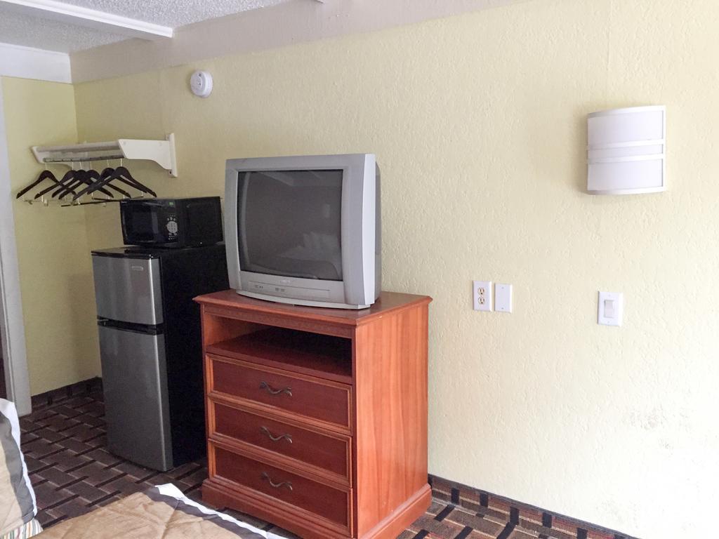 Motel 6-Fort Myers, Fl Норт-Форт-Майерс Экстерьер фото