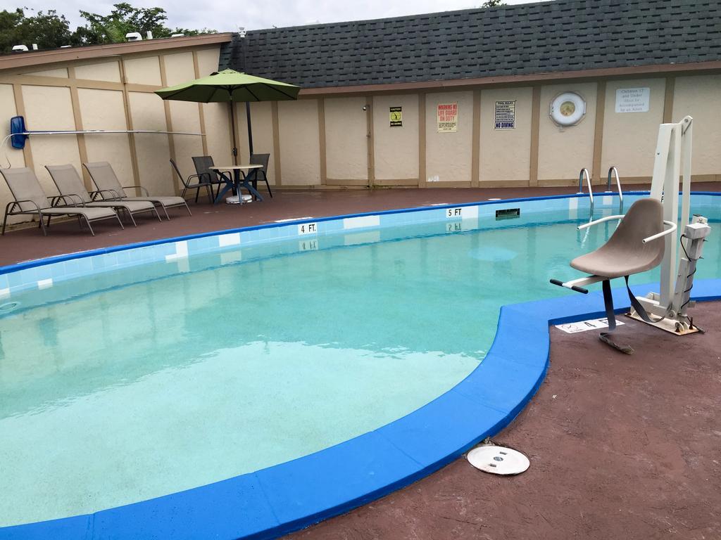 Motel 6-Fort Myers, Fl Норт-Форт-Майерс Экстерьер фото